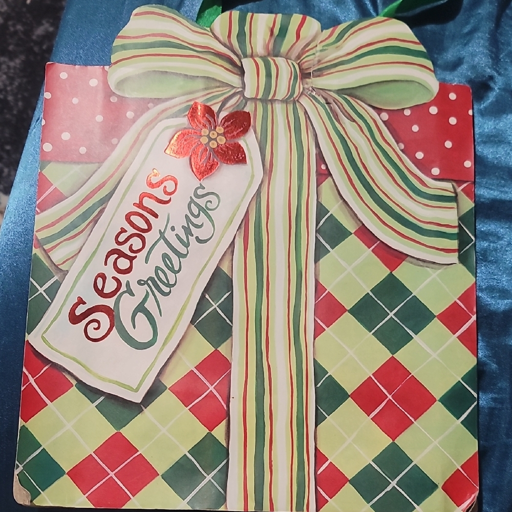 Festive Season's Greetings Gift Bag